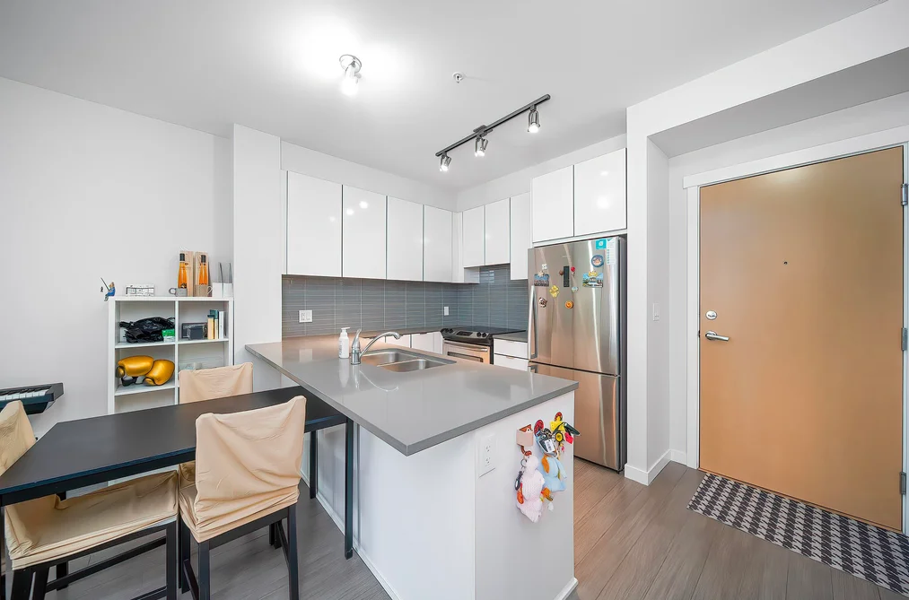 310 9877 UNIVERSITY CRESCENT, Burnaby BC V5A 0E5, Burnaby BC — Residential for Sale - Photo 6