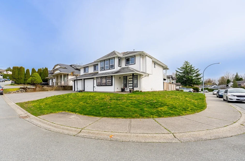 31000 SIDONI AVENUE, Abbotsford BC V2T 5K1, Abbotsford BC — Residential for Sale - Photo 3