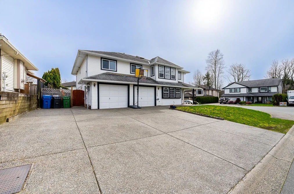 31000 SIDONI AVENUE, Abbotsford BC V2T 5K1, Abbotsford BC — Residential for Sale - Photo 5