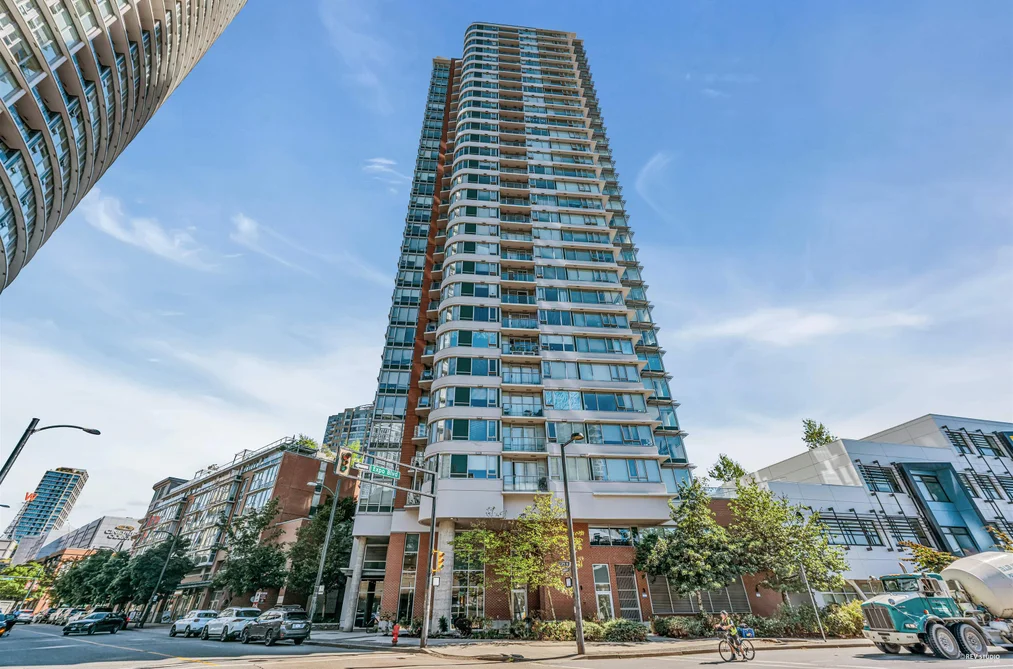 3101 688 ABBOTT STREET, Vancouver BC V6B 0B9, Vancouver BC — Residential for Sale - Photo 2