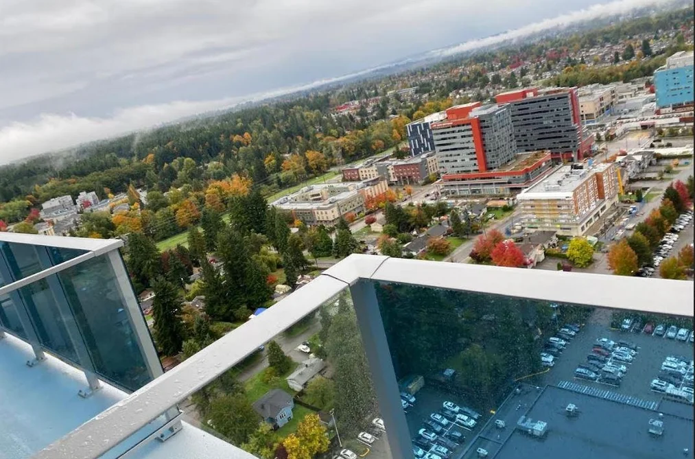 Condo for sale at 3102 13615 Fraser Highway Surrey British Columbia - MLS: R3078563
