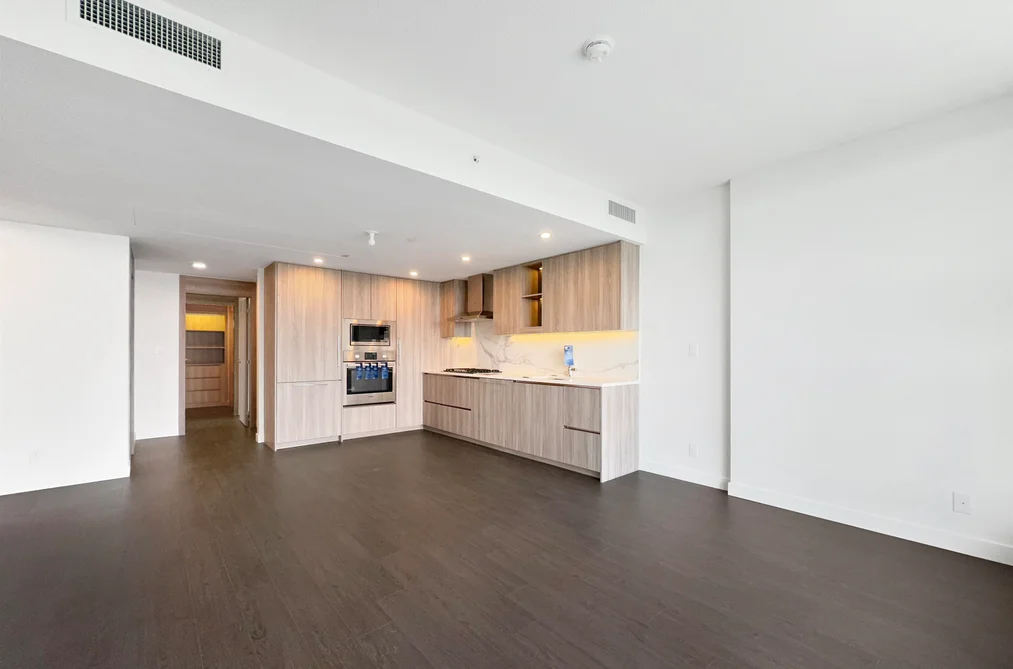 Condo for sale at 3102 13778 100 Avenue Surrey British Columbia - MLS: R3087372