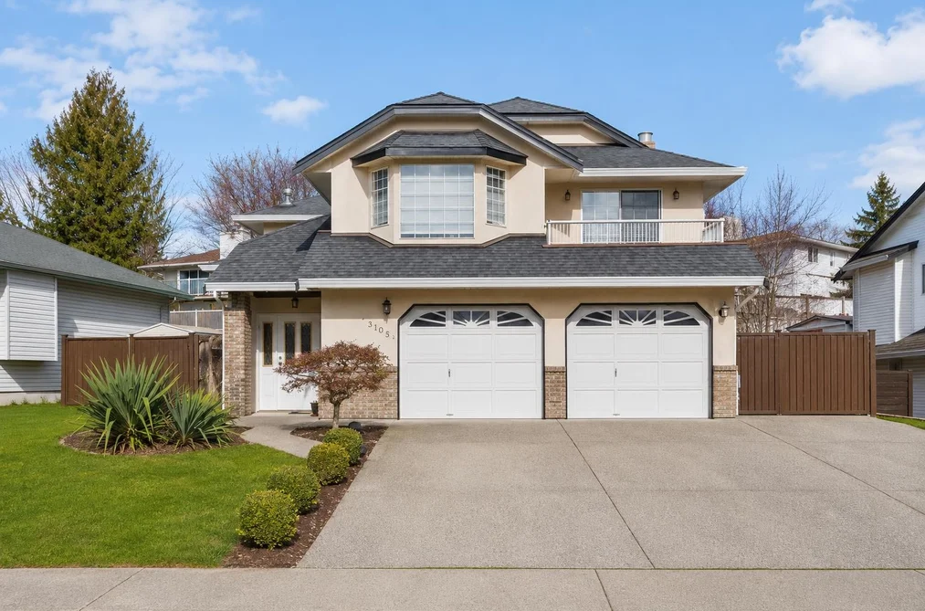 House for sale at 31021 Creekside Drive Abbotsford British Columbia - MLS: R3136893