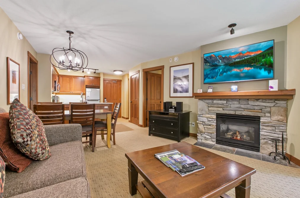 310G2 4653 BLACKCOMB WAY, Whistler BC V8E 0Y9, Whistler BC — Residential for Sale - Photo 2