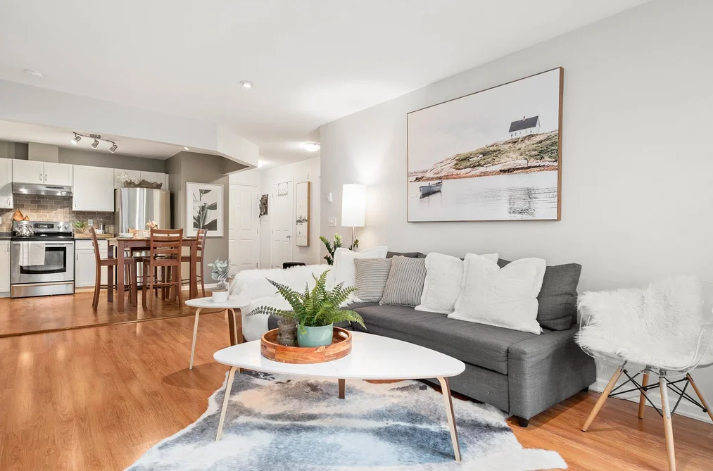 Condo for sale at 311 10188 155 Street Surrey British Columbia - MLS: R3148519