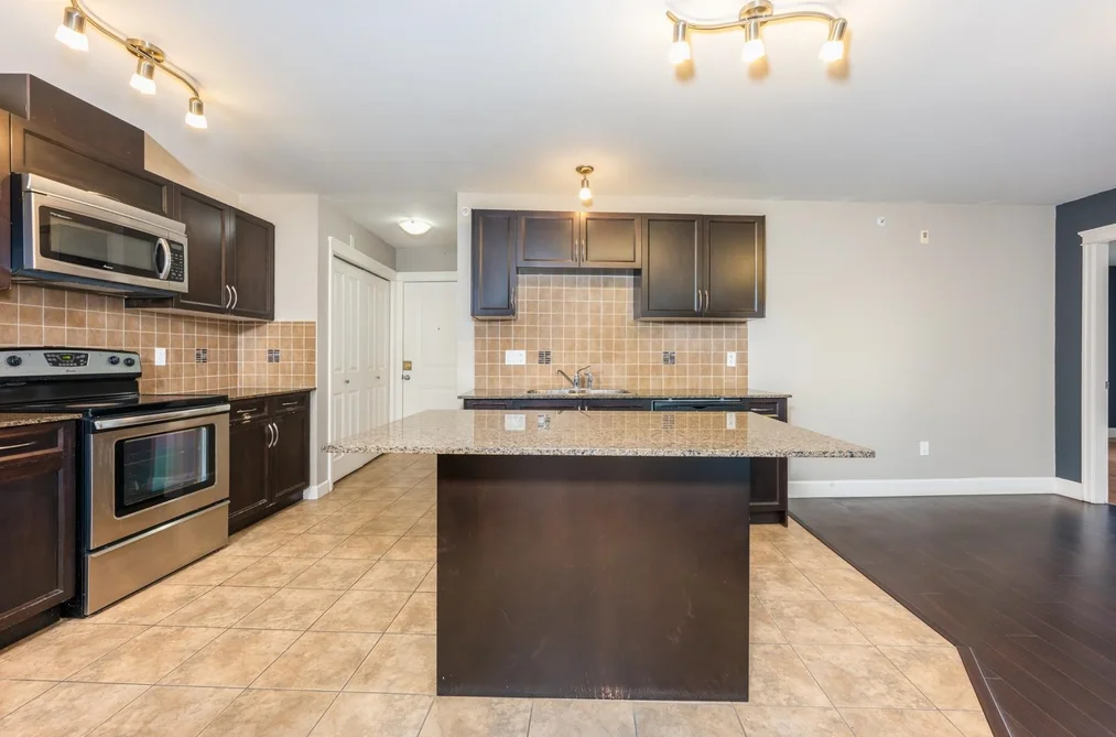 311 12088 75A AVENUE, Surrey BC V3W 1Y4, Surrey BC — Residential for Sale - Photo 3