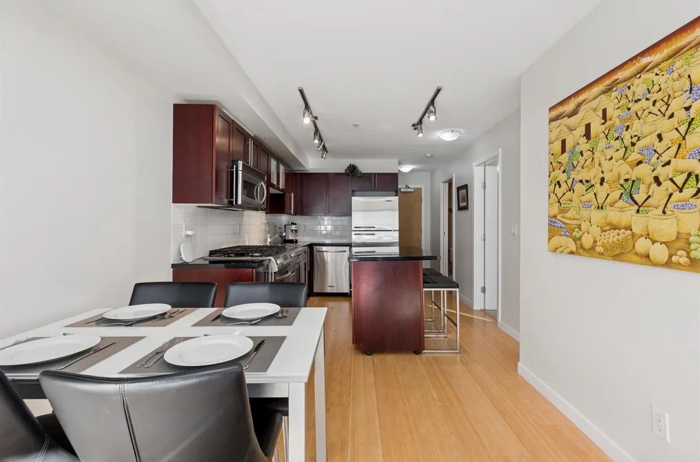 311 122 E 3RD STREET, North Vancouver BC V7L 1E6, North Vancouver BC — Residential for Sale - Photo 6