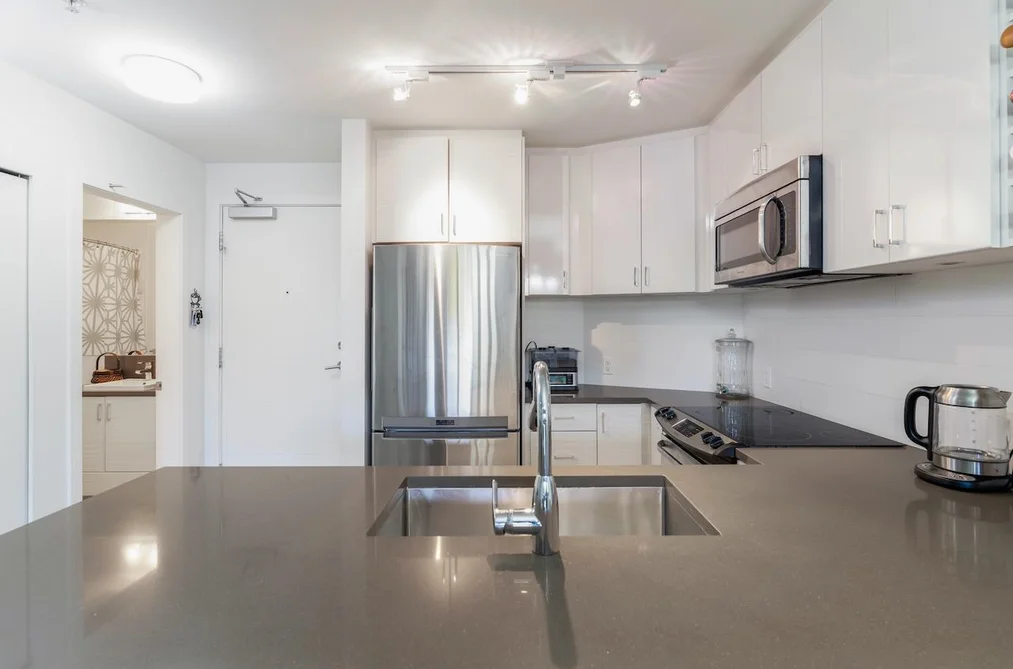 311 13919 FRASER HIGHWAY, Surrey BC V3W 0X8, Surrey BC — Residential for Sale - Photo 3