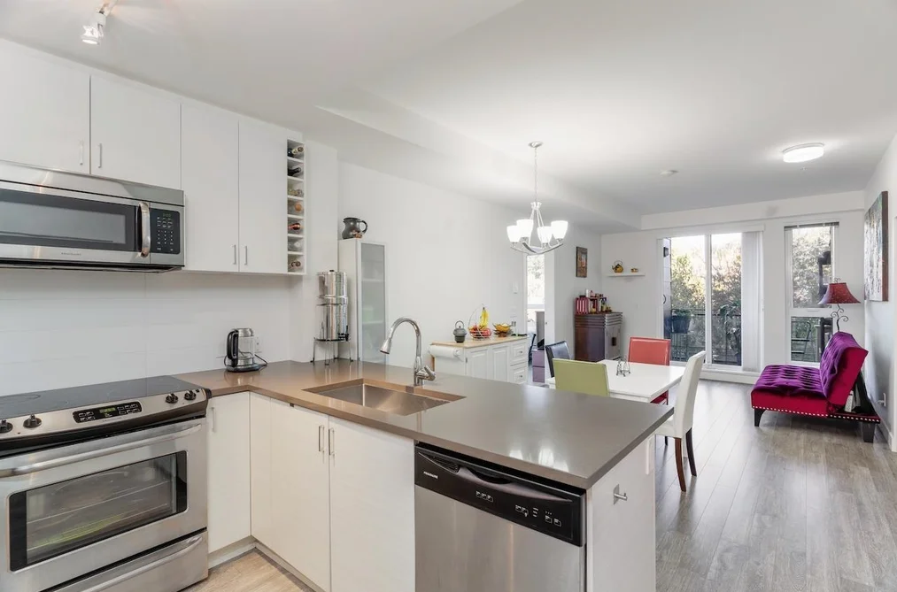 311 13919 FRASER HIGHWAY, Surrey BC V3W 0X8, Surrey BC — Residential for Sale - Photo 5