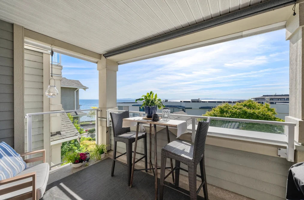311 15621 MARINE DRIVE, White Rock BC V4B 1E1, White Rock BC — Residential for Sale - Photo 2