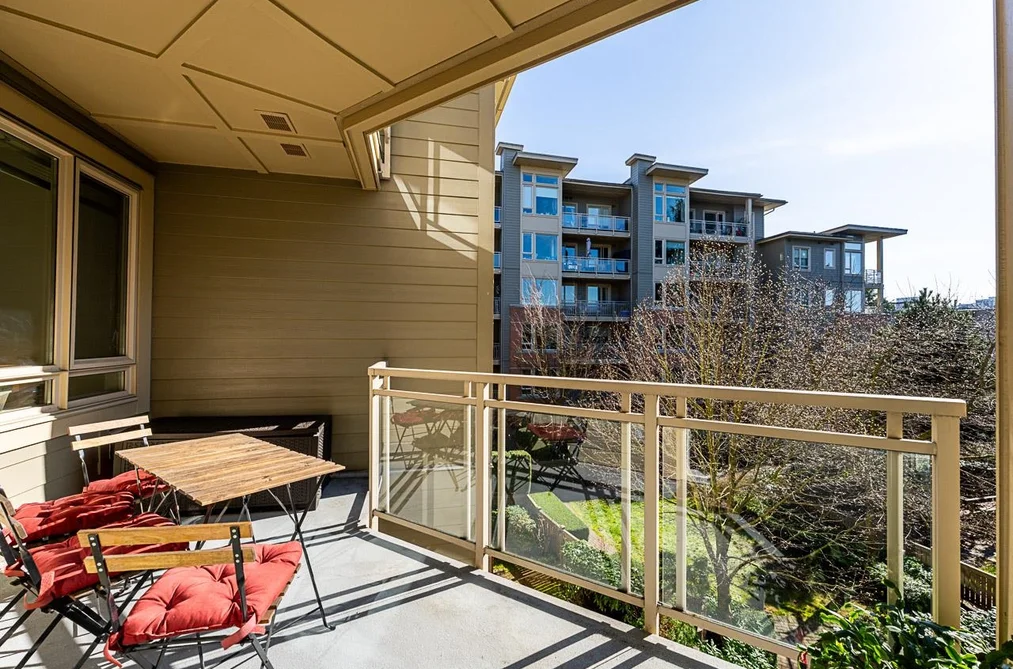 Condo for sale at 311 159 W 22nd Street North Vancouver British Columbia - MLS: R3118820
