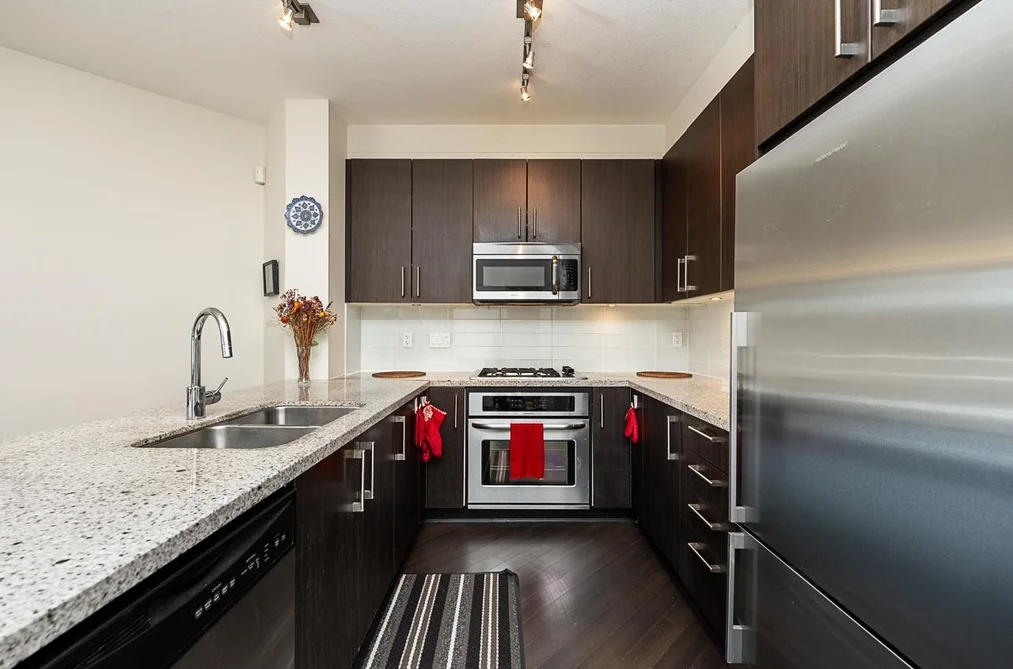 311 159 W 22ND STREET, North Vancouver BC V7M 0B6, North Vancouver BC — Residential for Sale - Photo 6