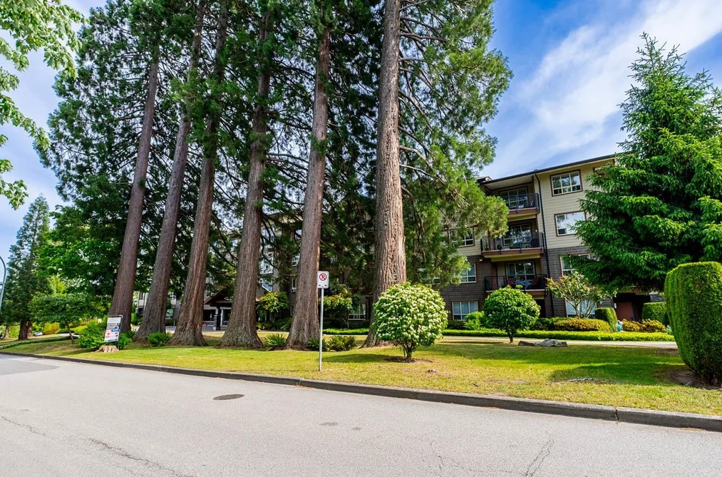 Condo for sale at 311 16068 83 Avenue Surrey British Columbia - MLS: R3130038