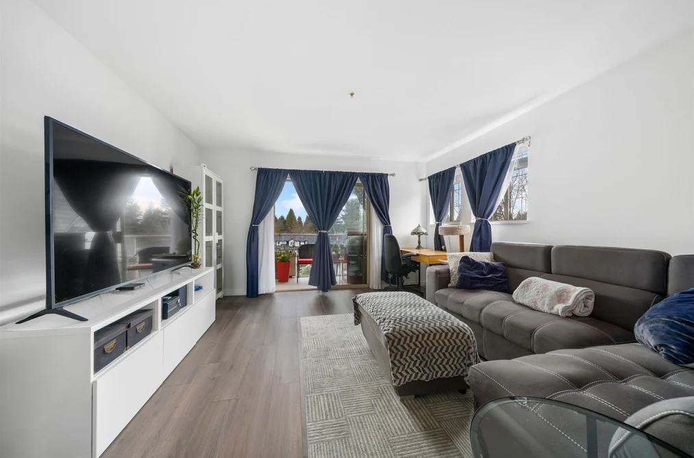 311 19241 FORD ROAD, Pitt Meadows BC V3Y 2N4, Pitt Meadows BC — Residential for Sale - Photo 2