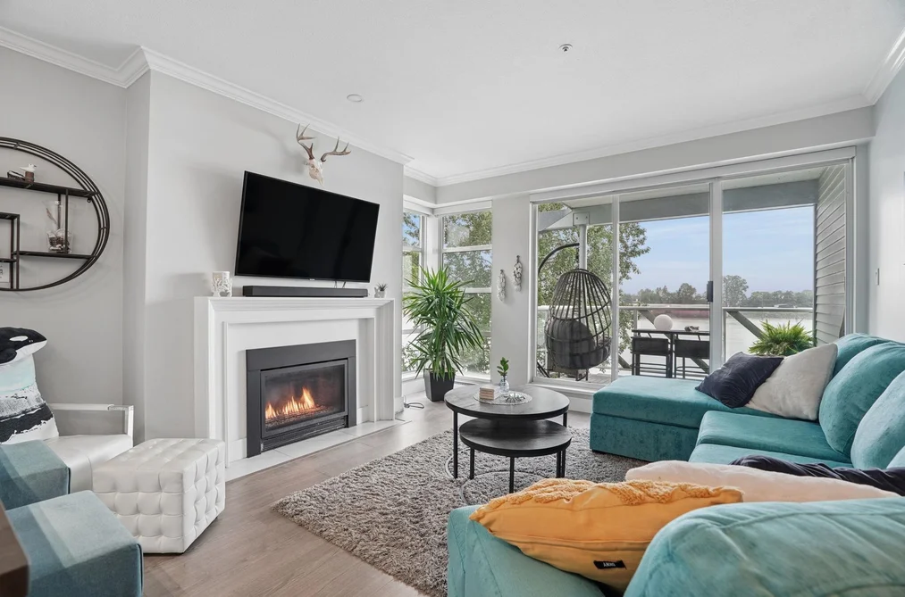 Condo for sale at 311 2020 E Kent Avenue South Vancouver British Columbia - MLS: R3154578