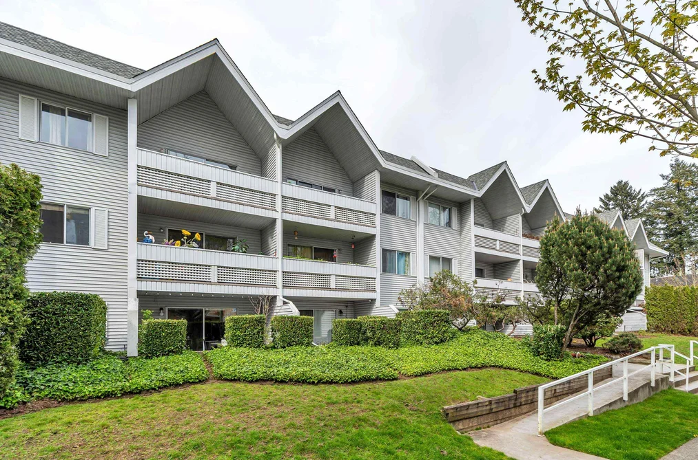311 2055 SUFFOLK AVENUE, Port Coquitlam BC V3B 1H4, Port Coquitlam BC — Residential for Sale - Photo 3