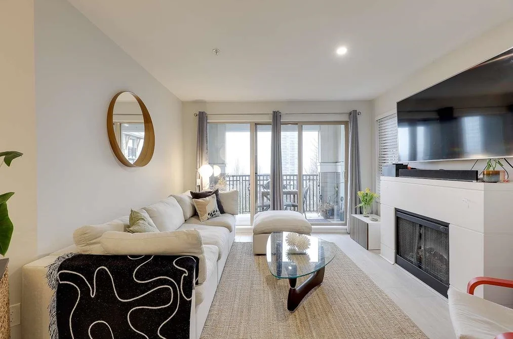 311 2088 BETA AVENUE, Burnaby BC V5C 0C8, Burnaby BC — Residential for Sale - Photo 2