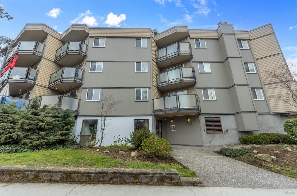 Condo for sale at 311 212 Forbes Avenue North Vancouver British Columbia - MLS: R3103713