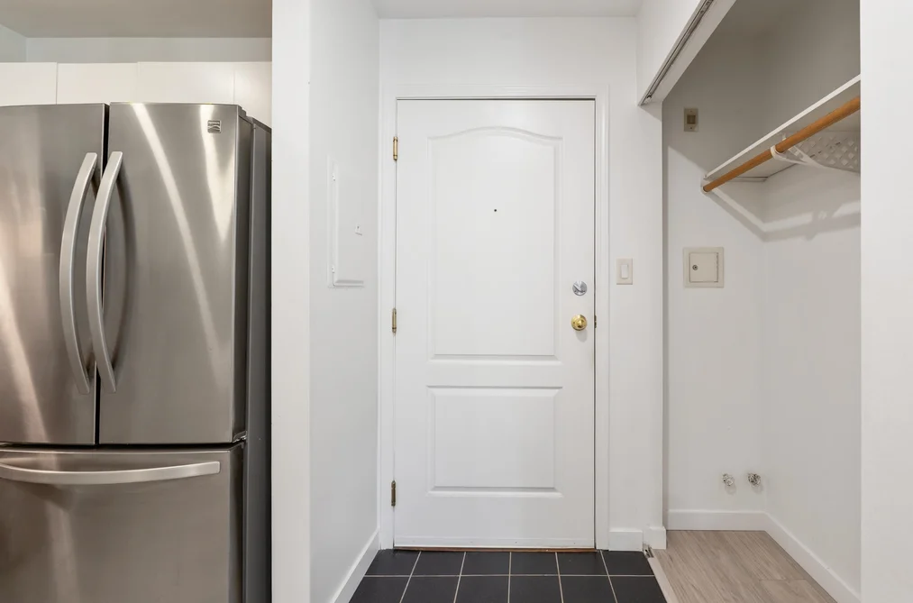 311 2401 HAWTHORNE AVENUE, Port Coquitlam BC V3C 6E9, Port Coquitlam BC — Residential for Sale - Photo 3