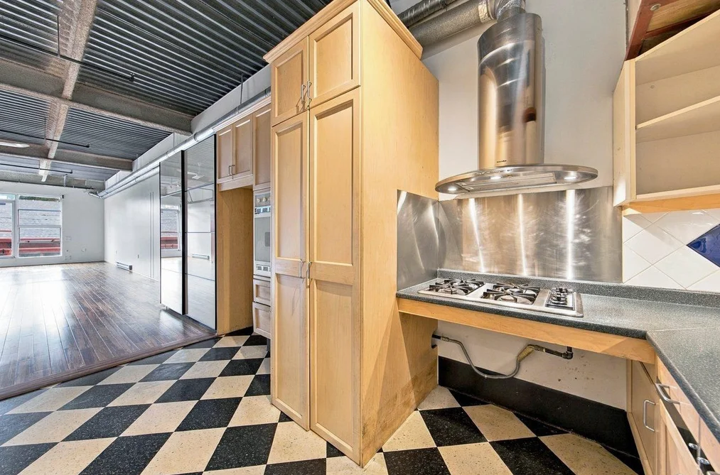 311-272 E 4th Avenue, Vancouver, BC - Condo for Sale - Photo 13 of 20 311-272 E 4th Avenue, Vancouver, BC - Condo for Sale - Photo 13 of 20