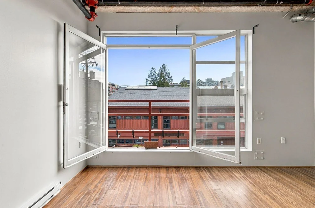 311-272 E 4th Avenue, Vancouver, BC - Condo for Sale - Photo 14 of 20 311-272 E 4th Avenue, Vancouver, BC - Condo for Sale - Photo 14 of 20