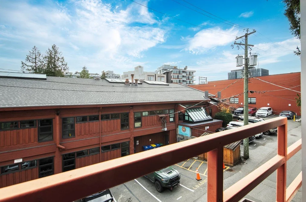 311-272 E 4th Avenue, Vancouver, BC - Condo for Sale - Photo 15 of 20 311-272 E 4th Avenue, Vancouver, BC - Condo for Sale - Photo 15 of 20