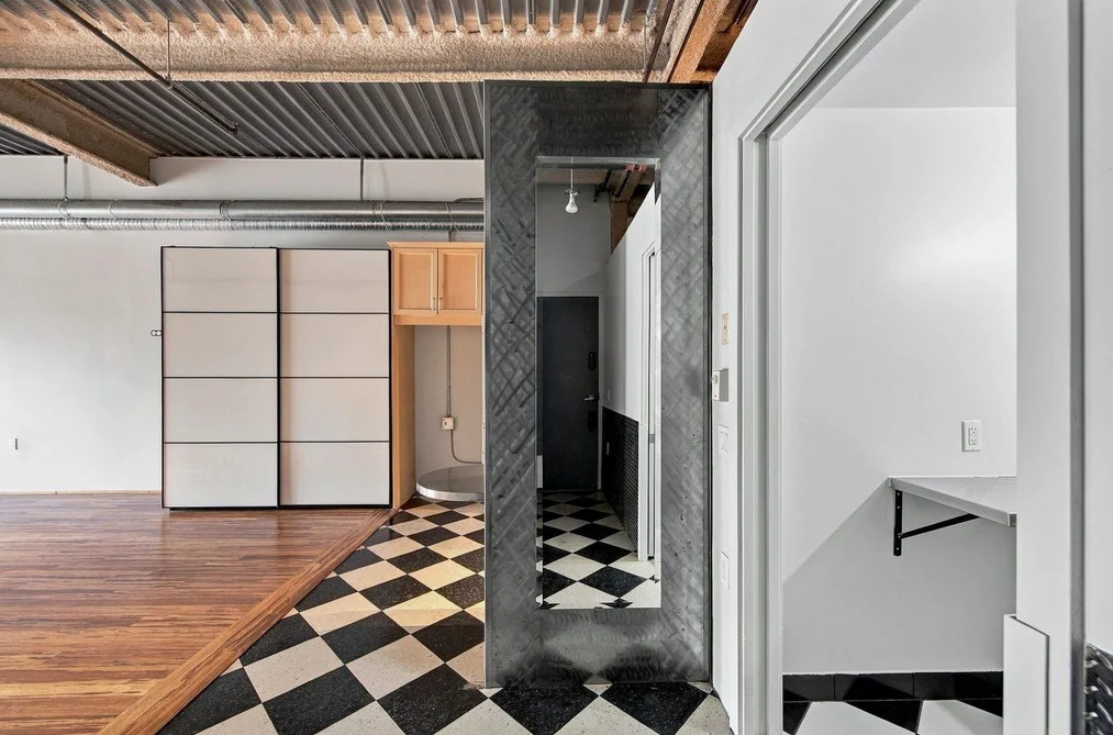 311-272 E 4th Avenue, Vancouver, BC - Condo for Sale - Photo 19 of 20 311-272 E 4th Avenue, Vancouver, BC - Condo for Sale - Photo 19 of 20