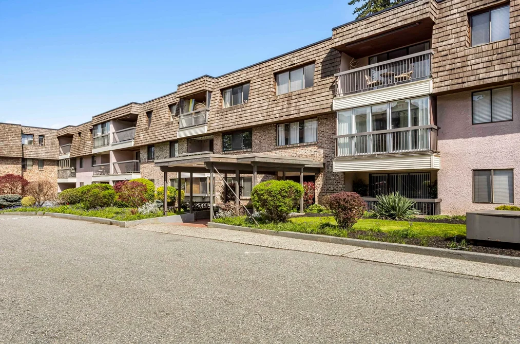 311 32175 OLD YALE ROAD, Abbotsford BC V2T 2C8, Abbotsford BC — Residential for Sale - Photo 3