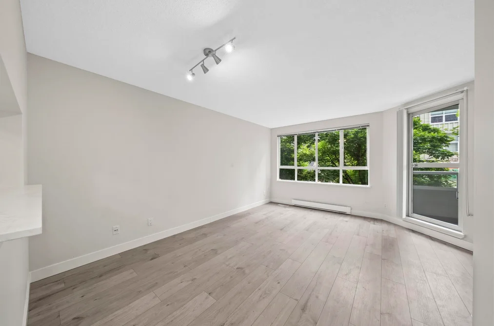 311 3489 ASCOT PLACE, Vancouver BC V5R 6B6, Vancouver BC — Residential for Sale - Photo 5