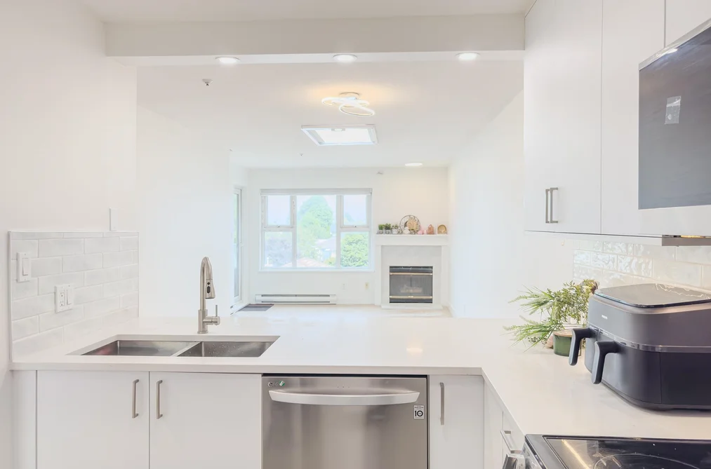 Condo for sale at 311 4893 Clarendon Street Vancouver British Columbia - MLS: R3154526