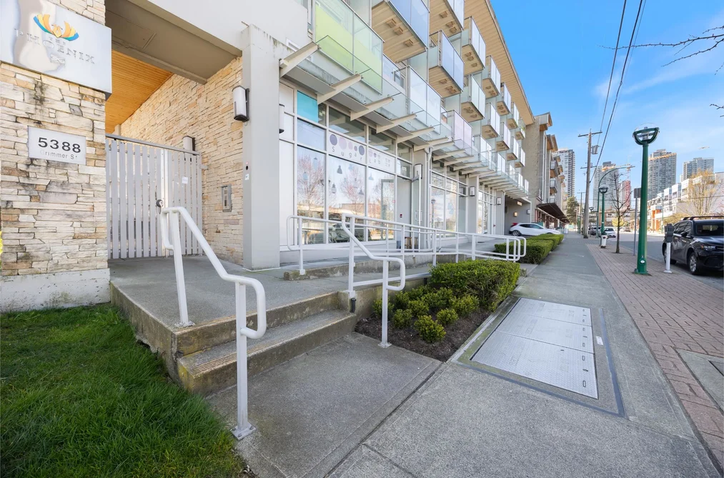 311 5388 GRIMMER STREET, Burnaby BC V5H 0B9, Burnaby BC — Residential for Sale - Photo 3
