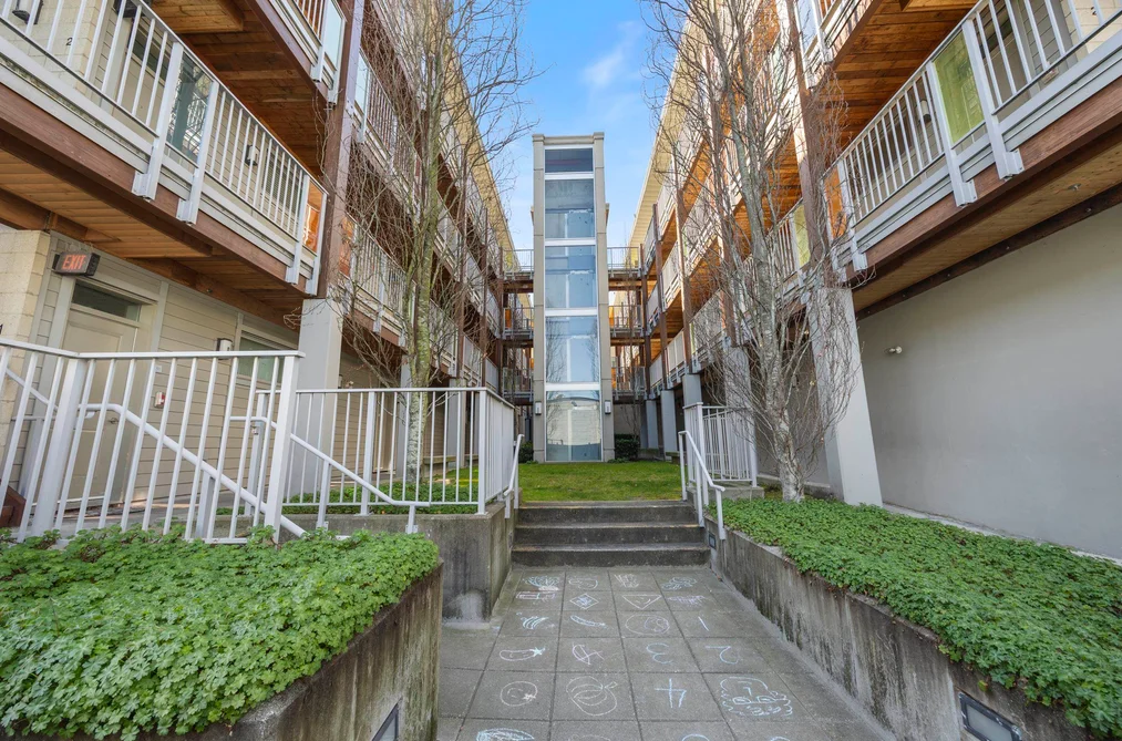 311 5388 GRIMMER STREET, Burnaby BC V5H 0B9, Burnaby BC — Residential for Sale - Photo 5