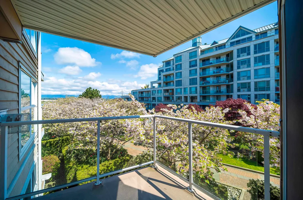 311 5880 DOVER CRESCENT, Richmond BC V7C 5P5, Richmond BC — Residential for Sale - Photo 2