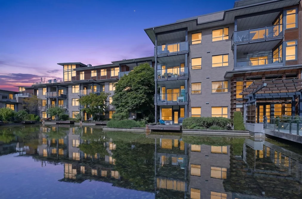 Condo for sale at 311 5955 Iona Drive Vancouver British Columbia - MLS: R3131882