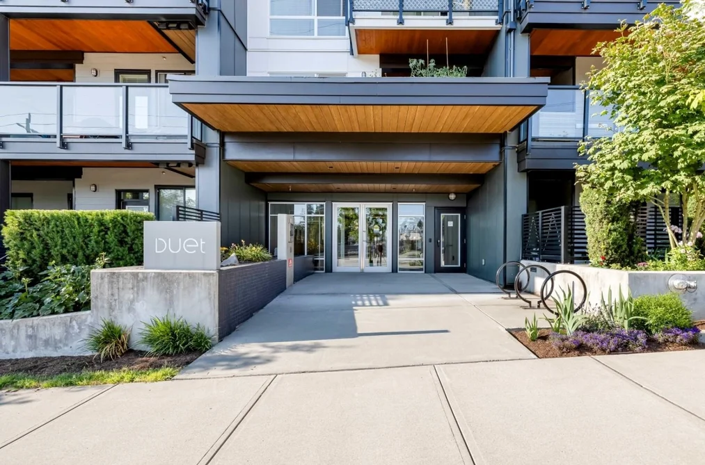 Condo for sale at 311 707 Como Lake Avenue Coquitlam British Columbia - MLS: R3115158