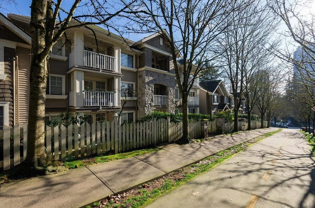 311 7330 SALISBURY AVENUE, Burnaby, BC — Residential for Sale - Photo 2