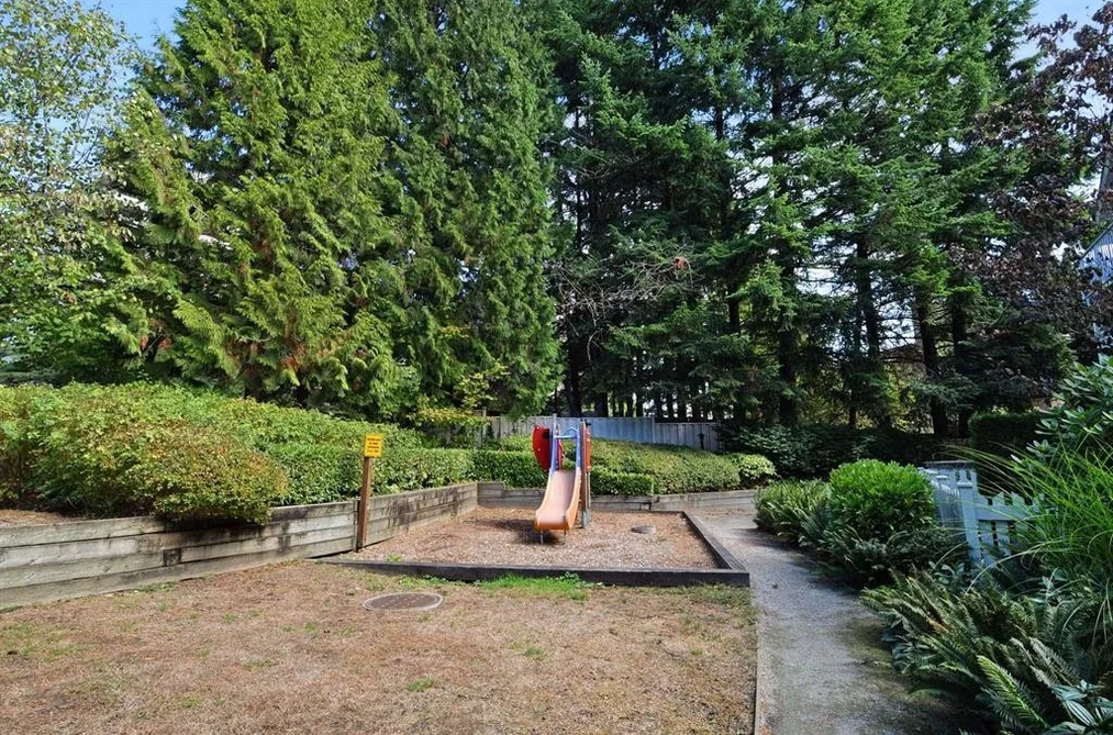 311 7330 SALISBURY AVENUE, Burnaby, BC — Residential for Sale — Photo 4 of 5