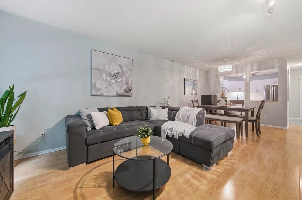 Condo for sale at 311 9688 148 Street Surrey British Columbia - MLS: R3146083