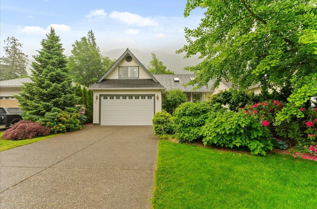 House for sale at 311 Miami River Drive Harrison Hot Springs British Columbia - MLS: R3101414