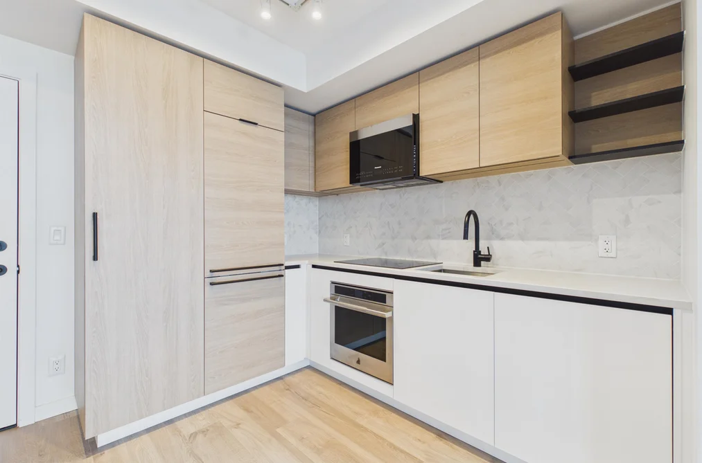 3111 - 10448 University Drive, Surrey, BC - MLS: R3164357 - Photo 3 3111 - 10448 University Drive, Surrey, BC - MLS: R3164357 - Photo 3