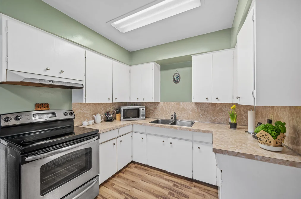 3115 E 49 Avenue, Vancouver, BC - House for Sale - Photo 14 of 40 3115 E 49 Avenue, Vancouver, BC - House for Sale - Photo 14 of 40