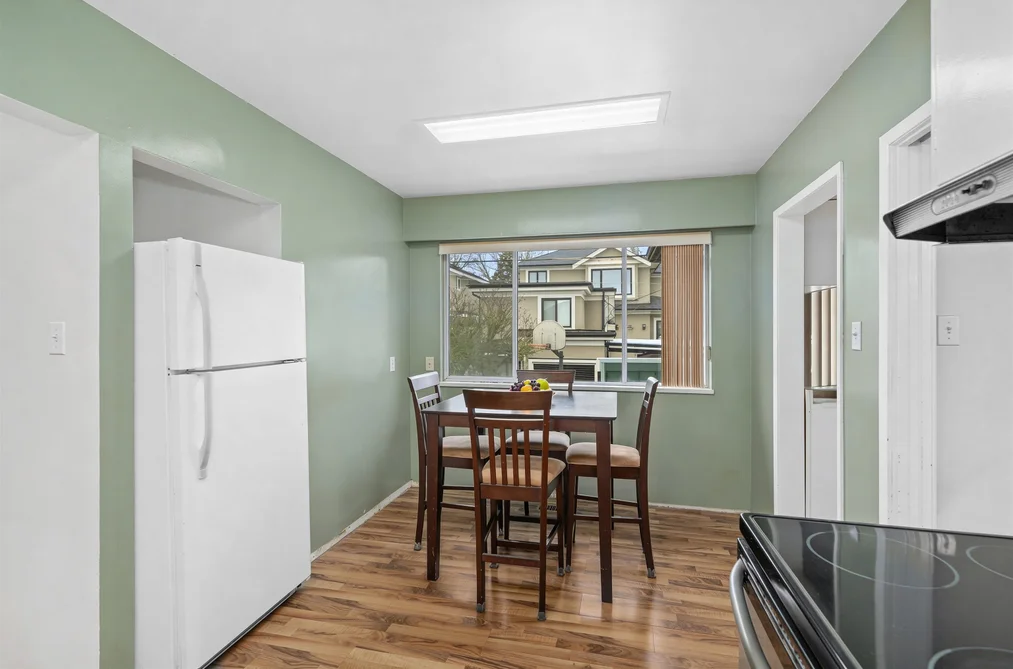 3115 E 49 Avenue, Vancouver, BC - House for Sale - Photo 16 of 40 3115 E 49 Avenue, Vancouver, BC - House for Sale - Photo 16 of 40