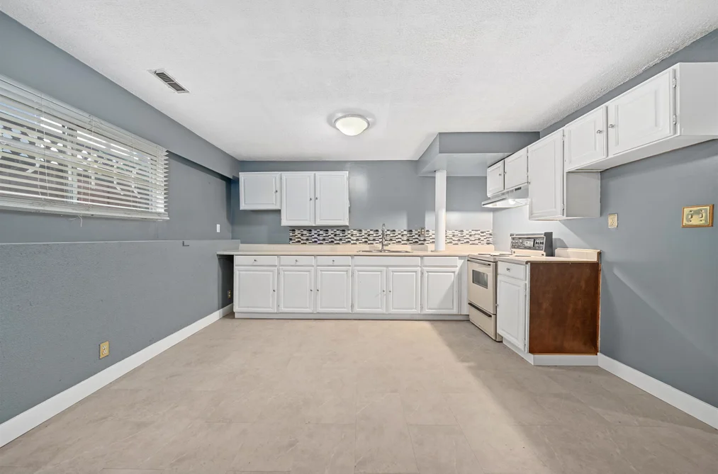 3115 E 49 Avenue, Vancouver, BC - House for Sale - Photo 22 of 40 3115 E 49 Avenue, Vancouver, BC - House for Sale - Photo 22 of 40