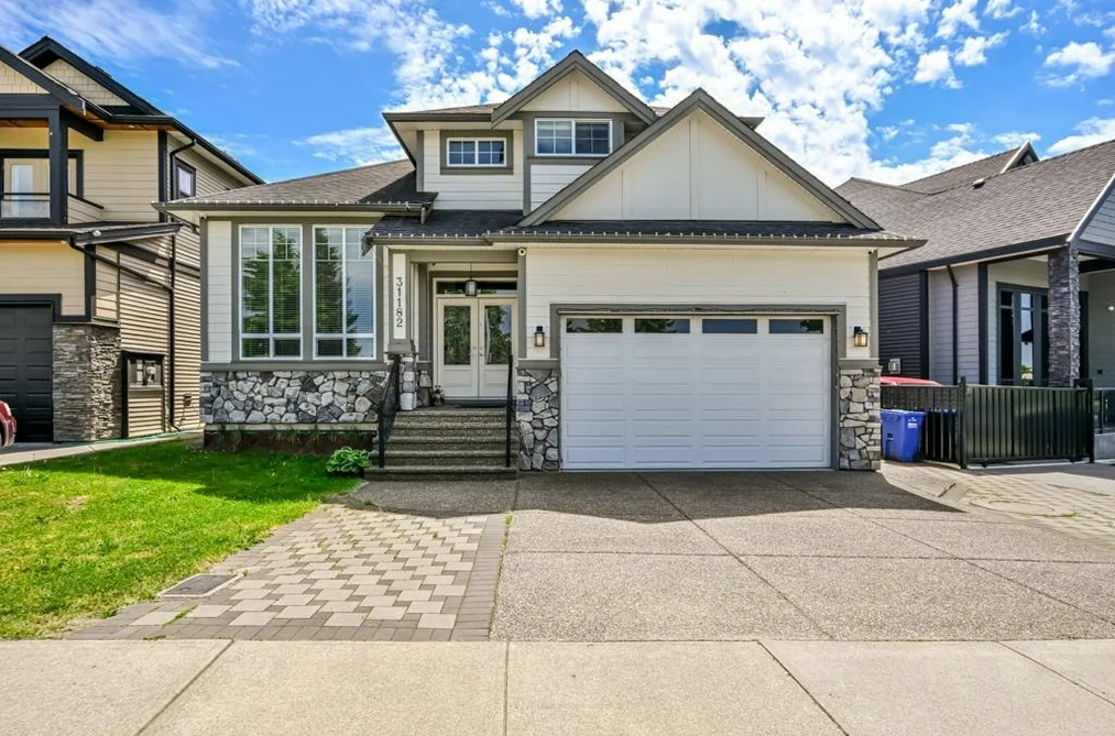31182 FIRHILL DRIVE, Abbotsford BC V2T 0G4, Abbotsford BC — Residential for Sale - Photo 2