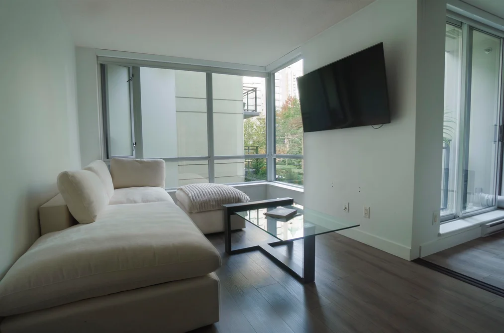 Condo for sale at 312 1082 Seymour Street Vancouver British Columbia - MLS: R3169195