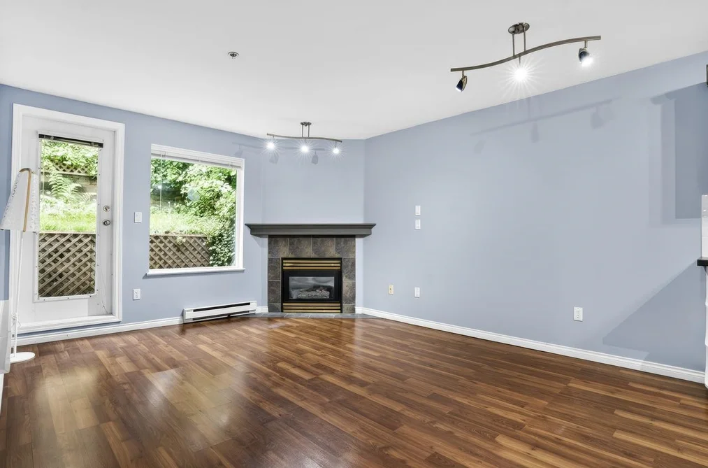 312 121 SHORELINE CIRCLE, Port Moody BC V3H 5G2, Port Moody BC — Residential for Sale - Photo 2