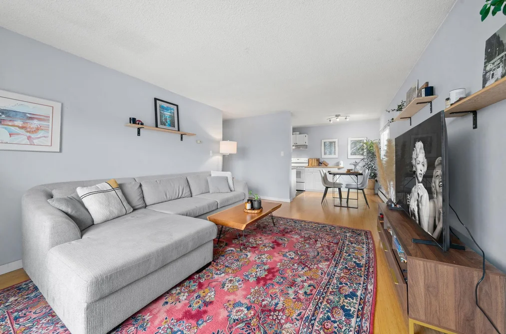 312 131 W 4TH STREET, North Vancouver BC V7M 3C8, North Vancouver BC — Residential for Sale - Photo 2