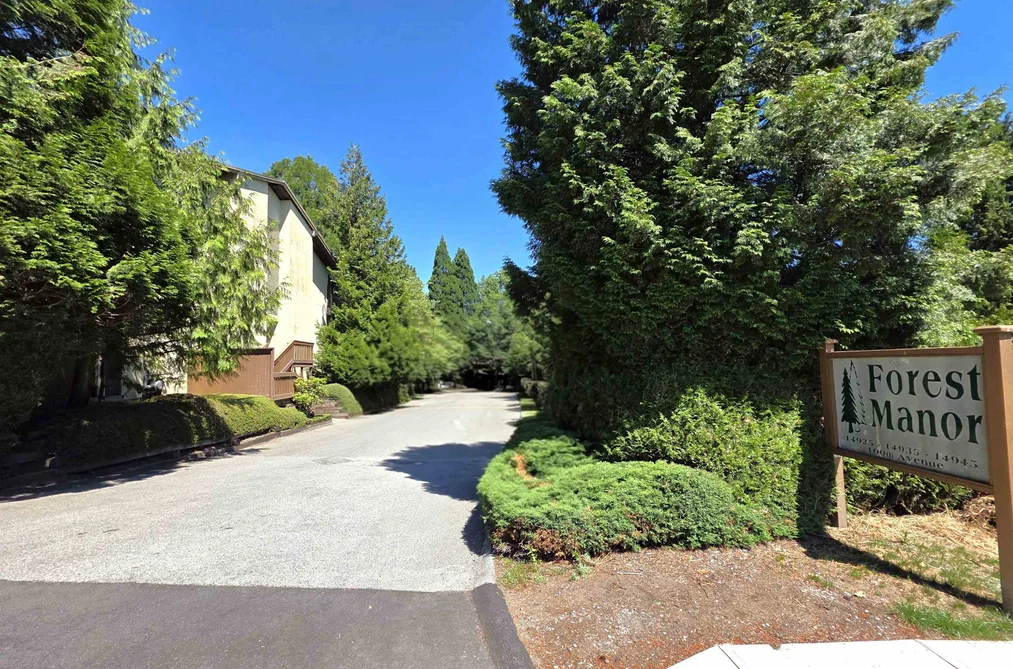 Condo for sale at 312 14945 100 Avenue Surrey British Columbia - MLS: R3136573