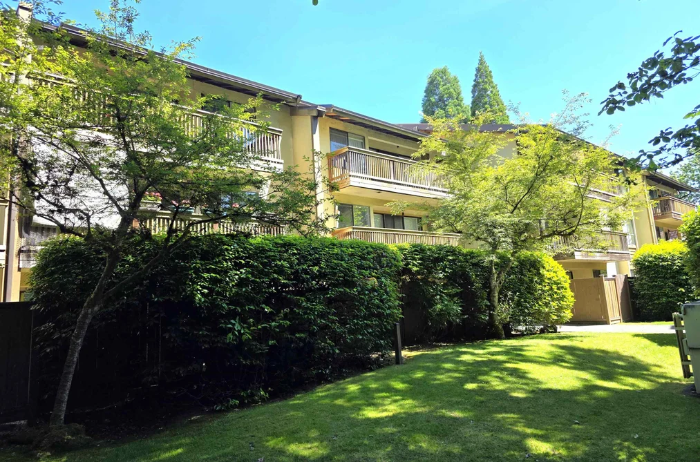 312 14945 100 AVENUE, Surrey BC V3R 1J6, Surrey BC — Residential for Sale - Photo 2