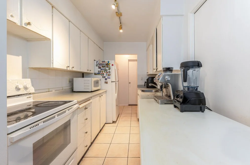 312 235 KEITH ROAD, West Vancouver BC V7T 1L5, West Vancouver BC — Residential for Sale - Photo 4